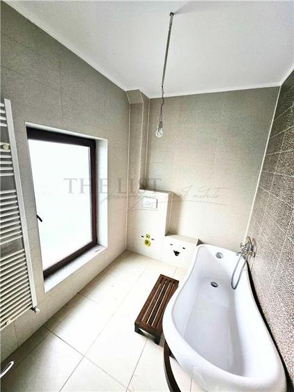 Vila 4 Camere | Piscina Incalzita | OTOPENI