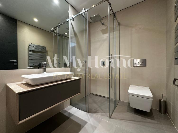Apartament MODERN cu 4 camere, mobilat partial,finisaje lux, parcare,80mp terasa