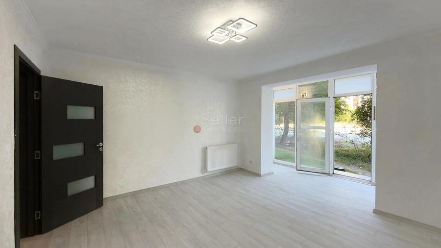SPATIU COMERCIAL STRADAL – IULIU MANIU