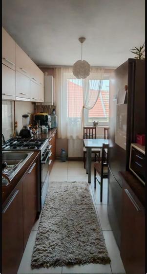 Apartament cu 3 camere, 58 mp utili, Armatei Române, Oradea.
