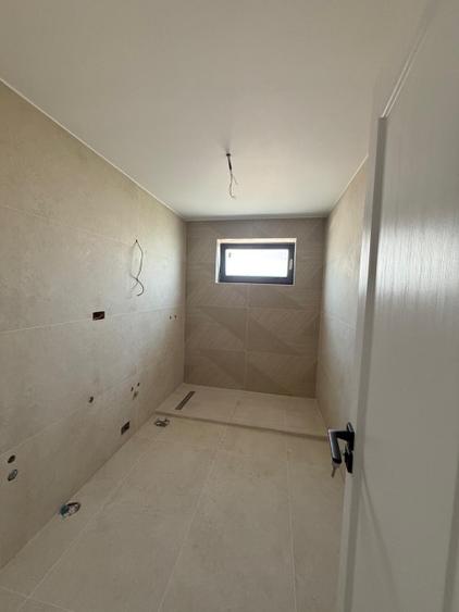 Apartamente cu 2 camere - Vedere spectaculoasă pe malul lacului