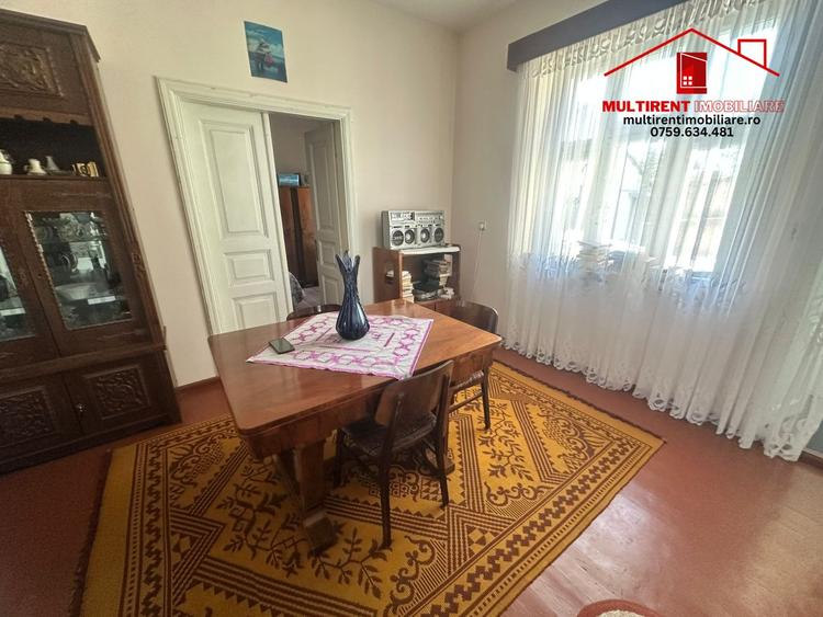 Casa de vanzare pe str.Mircea Voda cu teren 1500 mp !