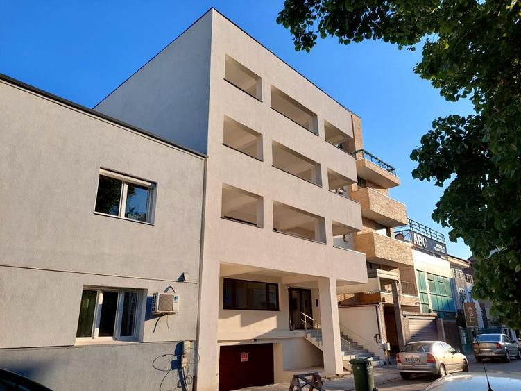 Dorobanti, 130mp, 3 camere, et.3, cladire noua S+P+5, garaj, 1900Euro/luna