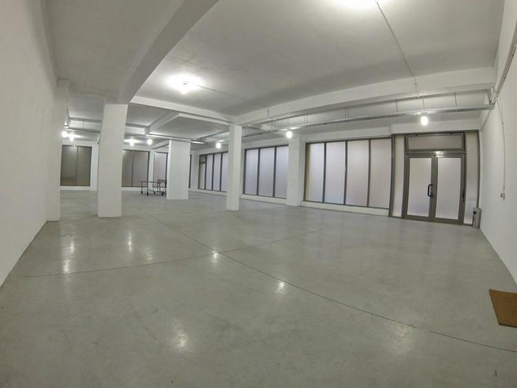 Pipera la 1km distanta de rondul omv.