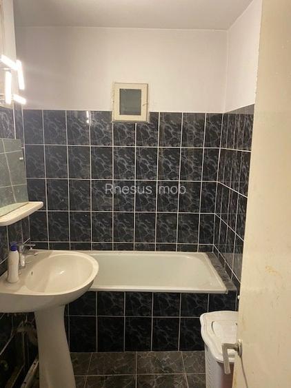 3 camere  , centrala proprie,etaj 2-Lipovei - 15