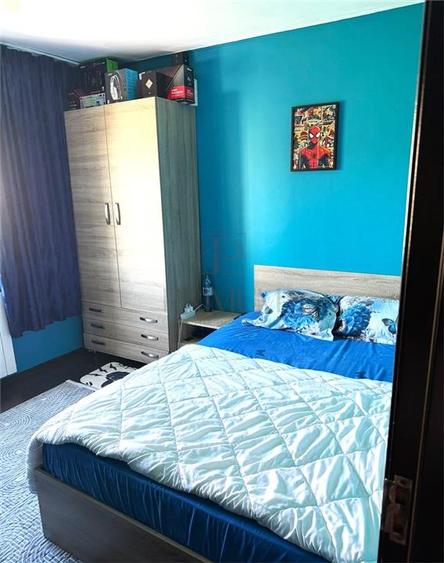 SOARELUI - RENOVAT - 4 CAM - 2 BAI - ETAJ 3 - CENTRALA PROPRIE - BOXA