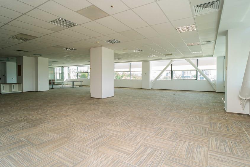 Spatiu de birouri de inchiriat, clasa A, zona Mall Moldova - COMISION 0%