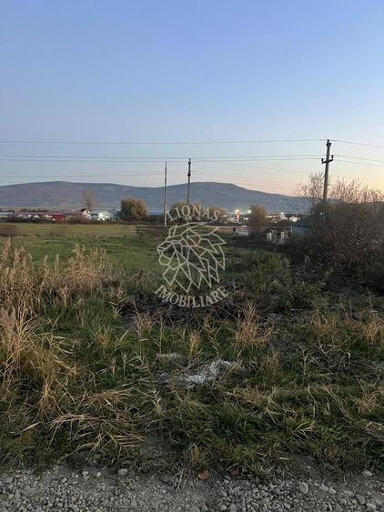 Teren intravilan 630 mp cu utilitati-ideal casa-Unirea
