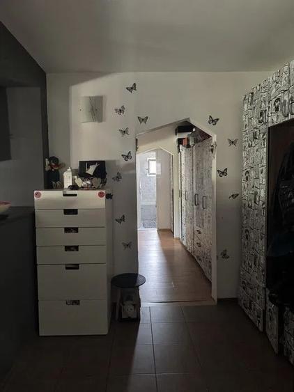Apartament 3 camere decomandat | 74,58 mp utili | Zona 23 August – Târgu Jiu