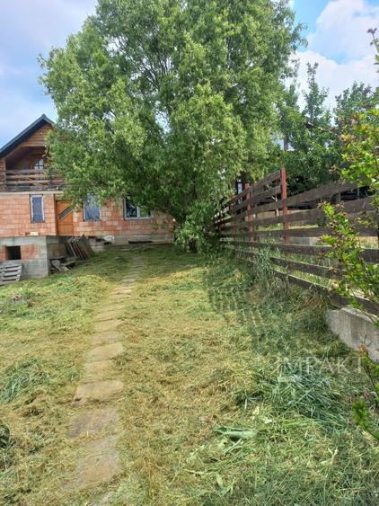 De Vanzare: Casa individuala in Campenesti!
