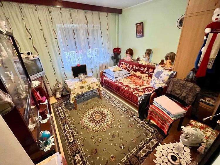 Apartament cu 3 camere decomandat, etajul 2/4, zona Canta - 4