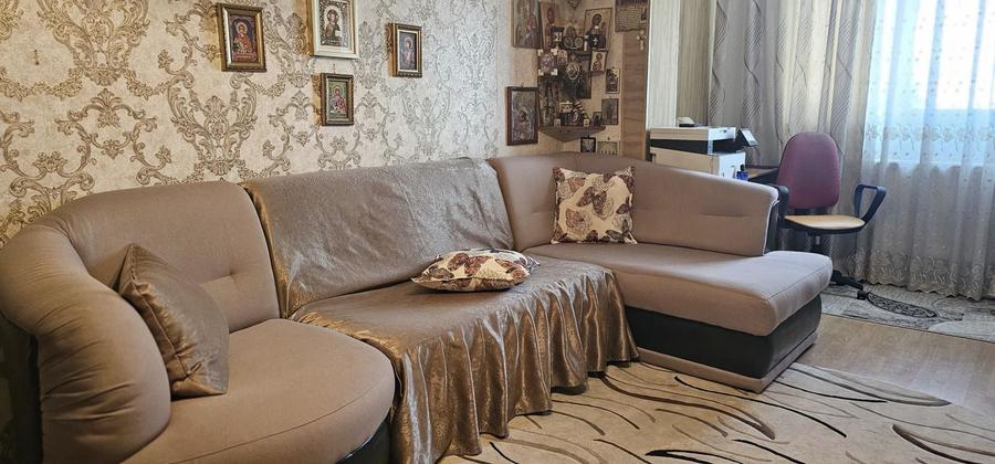 Apartament 2 camere de vanzare, IC Frimu, 57 mp, 2 balcoane, etaj 3/4