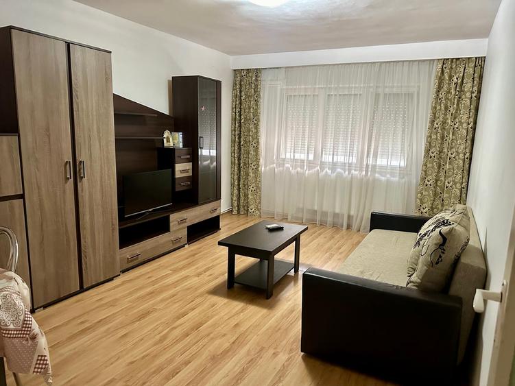Apartament de inchiriat