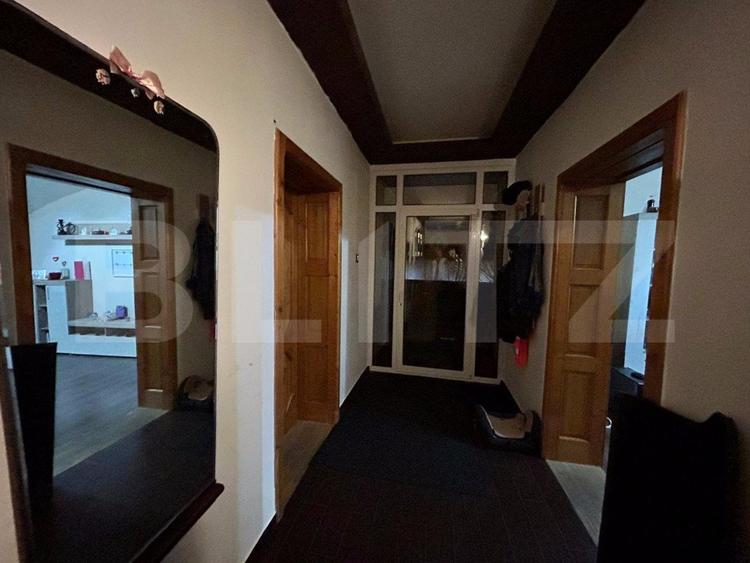 De vanzare casa  240 mp , zona Draxlmaier