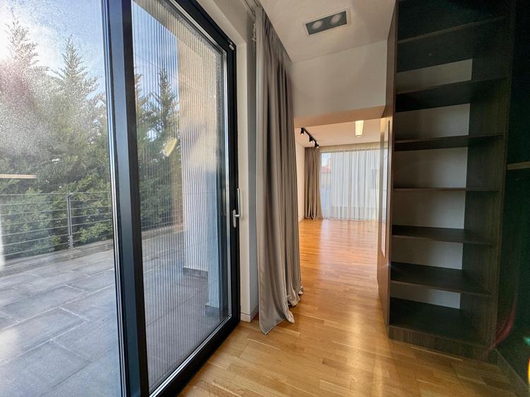 The Columbus Collection – Grand Horizon Villa