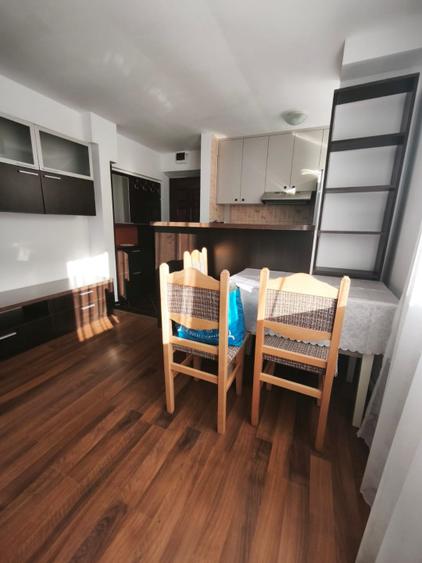 Apartament de inchiriat cu 2 camere, parter, zona Hurmuzachi, Radauti