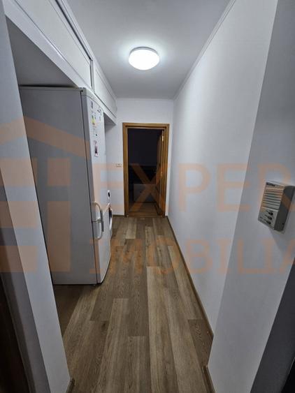 Apartament 3 camere în zona Casa de Cultură, renovat, mobilat, termen lung