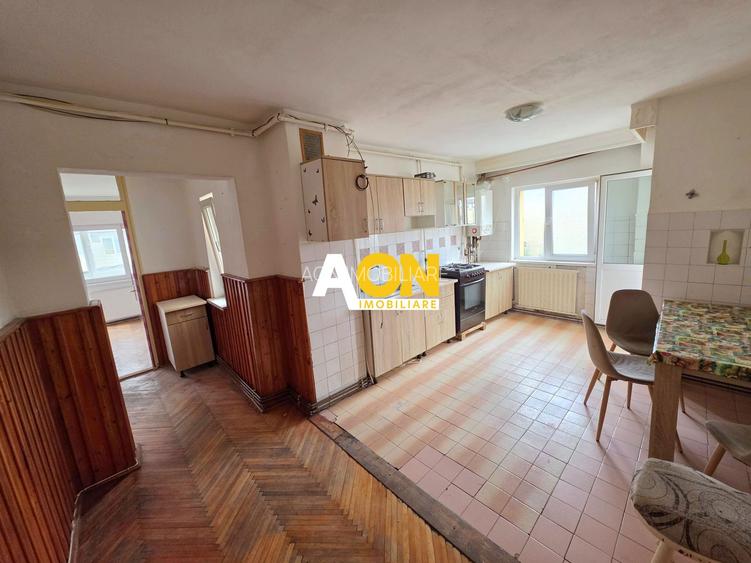 Apartament 2 camere, etaj 1, decomandat, 57 mp utili, 2 balcoane, boxa - 6
