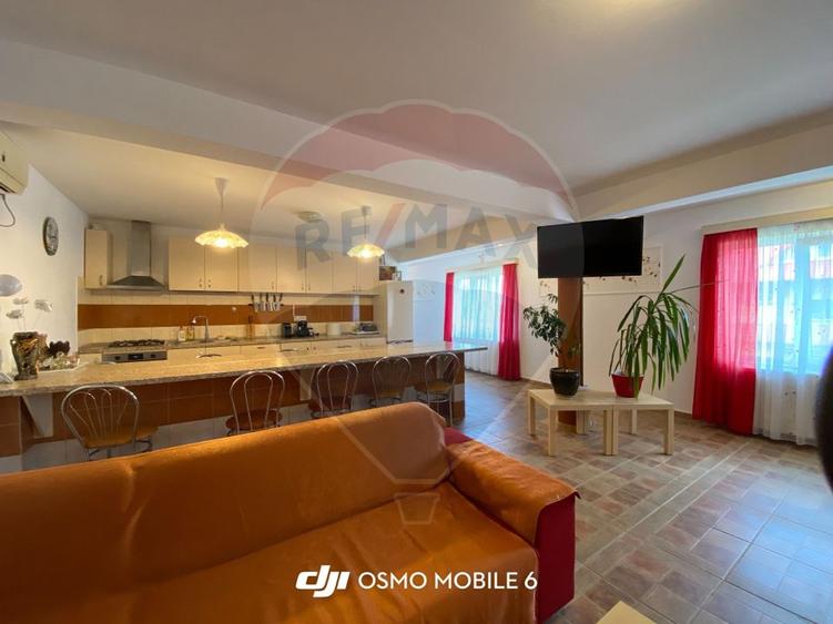 Se vinde afacere la cheie, 9 camere 2 Mai - Vama Veche
