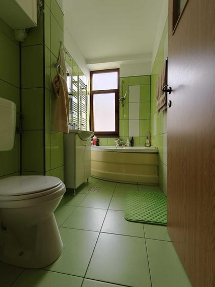 Apartament 2 camere decomandat etaj 2 bloc 2007 zona Pacii