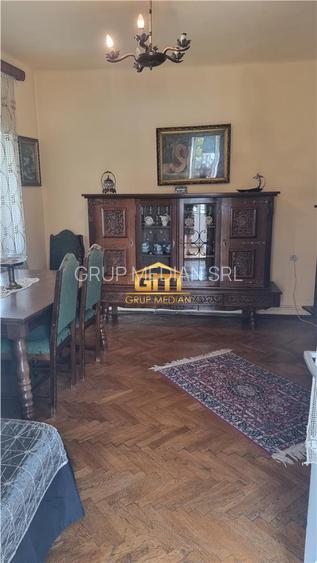 Casă de vanzare - Eleganță interbelică in centrul Ramnicului Valcea - 5