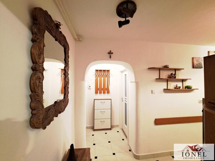Vanzare apartament patru camere in Cugir