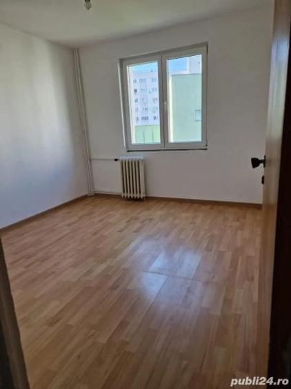 Apartament - 3 camere - decomandat - Mihai Bravu