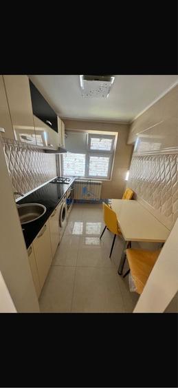 Apartament 3 camere I Unirii I Preț de doua camere