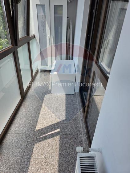 Apartament 2 Camere Militari | Rosu | Parcare Inclusa | Bloc 2017 - 19