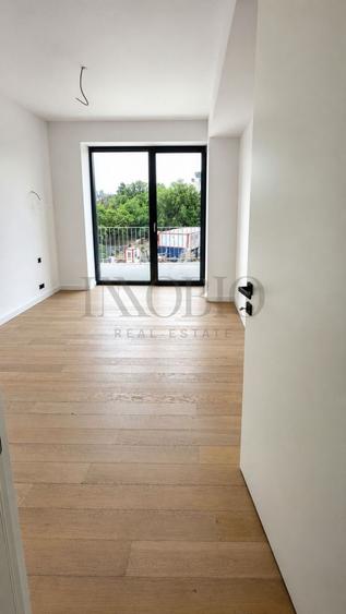 Apartament cu 3 camere | One Lake District/Faza 1/Loc de parcare
