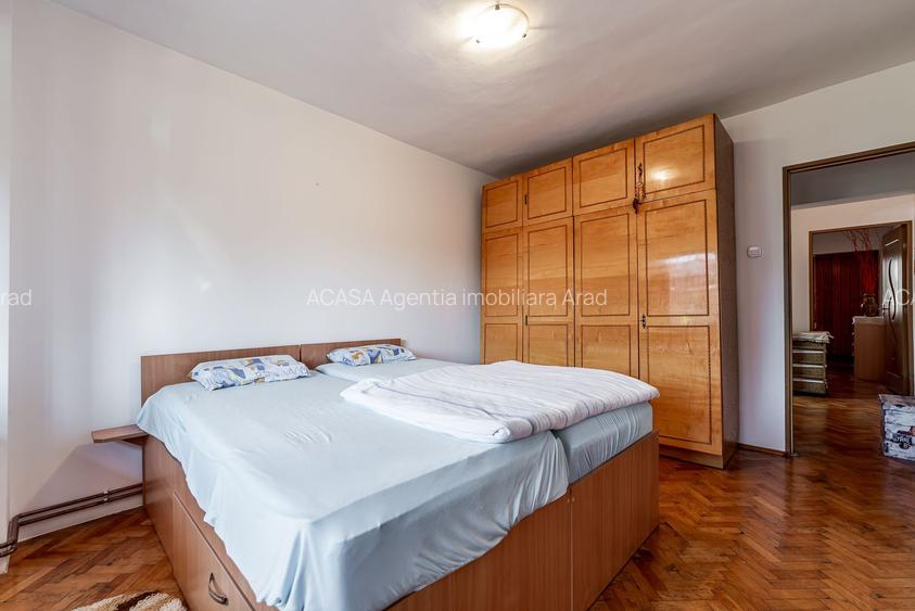 Apartament 3 camere, etaj 1, zona Băncilor / Podgoria