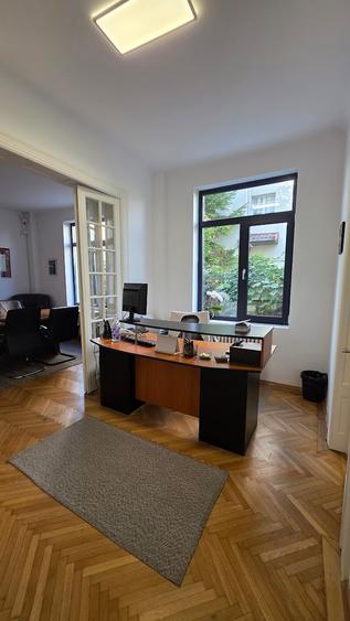 Vila interbelica in inima Zonei Eminescu -Toamnei