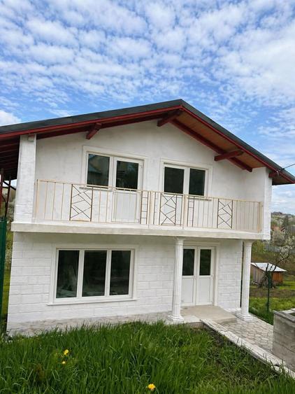Casa noua D+P+M zona Imparat Traian
