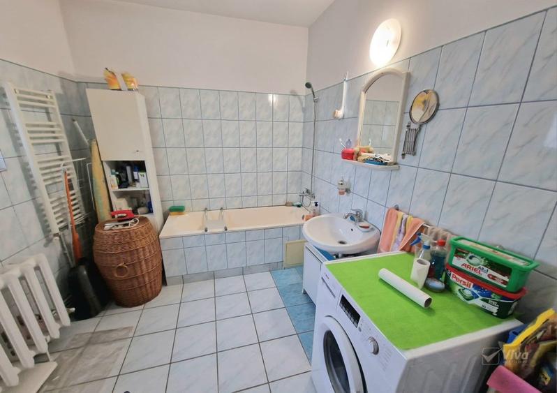 Tătărași, str. Eternitate 77, casa cu 3 camere 110mp, teren 280mp