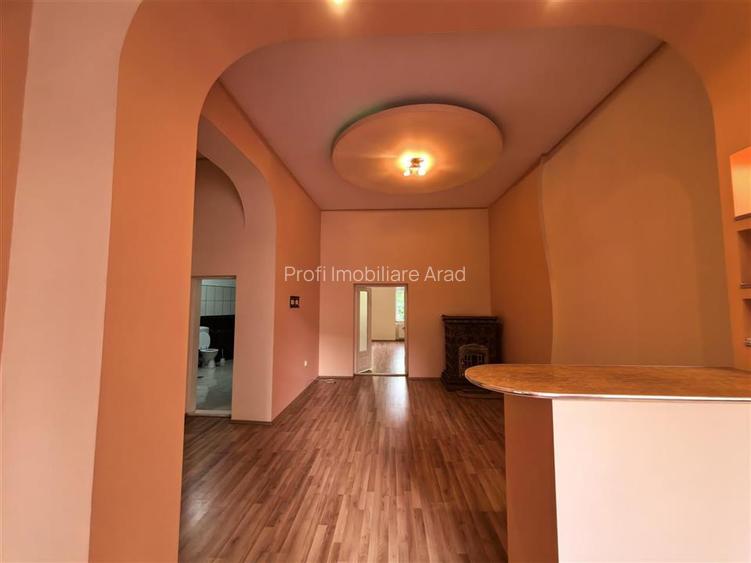 Apartament etaj 1 ultracentral langa Primaria Arad - 3