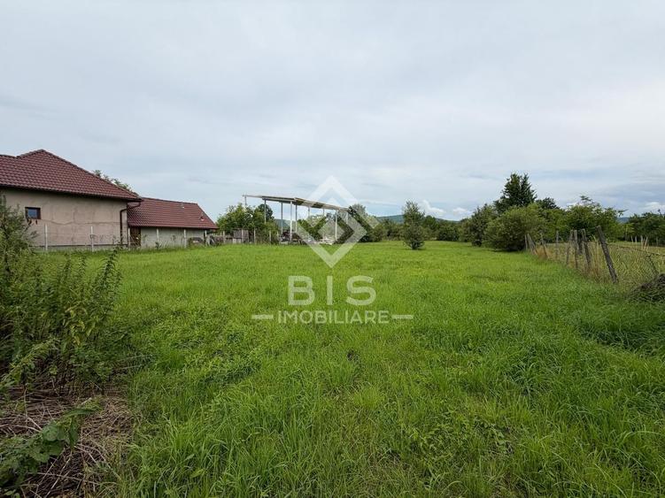 Casa de vanzare cu teren 20 ari - Rusu Bargaului