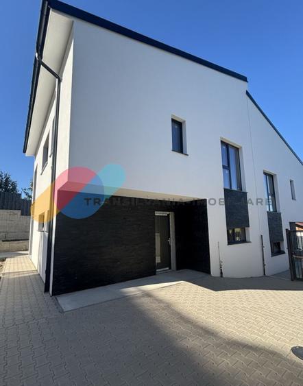 Casă duplex P+E, 4 camere, 120mp-Dezmir