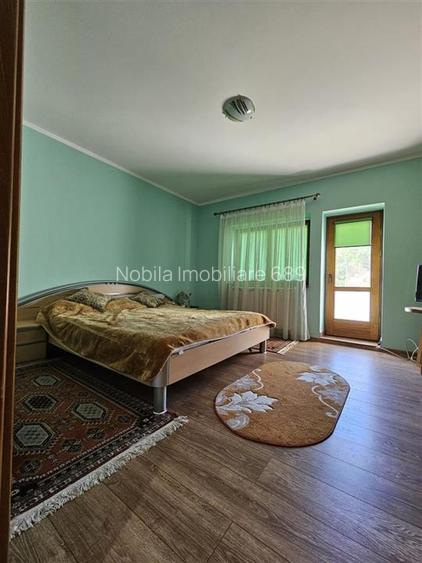 PROPRIETATE EXCEPTIONALA ,TEREN 33.161 MP + RESIDENTA P+1+M - 25