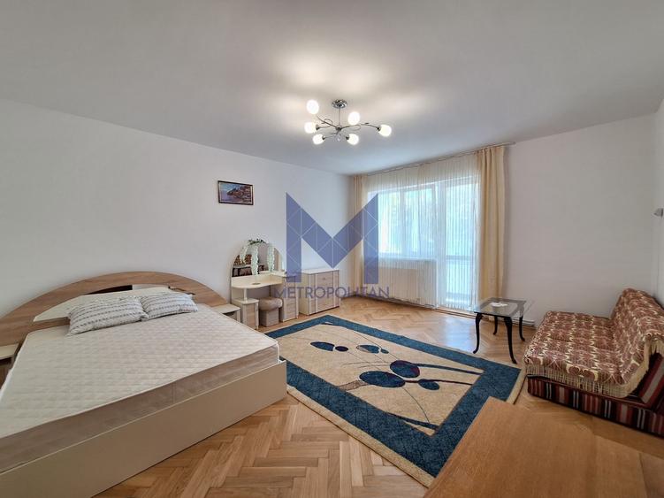 Apartament 1 cameră 47 mp cu parcare, Piața Mihai Viteazu