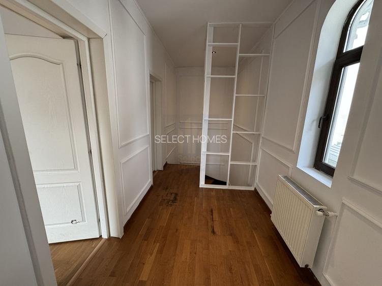 Vila renovata cu 8 camere si curte proprie de inchiriat *Aviatorilor* - 24