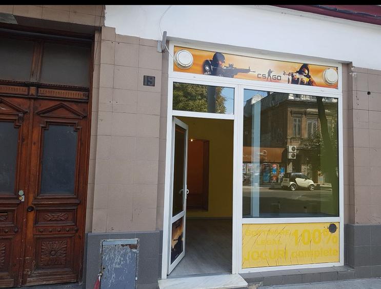 Spațiu comercial- Ultracentral + Casa la sol