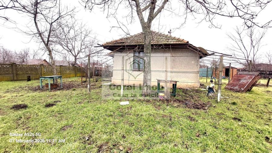 Vanzare casa, la 10 km de Urziceni, Ialomita