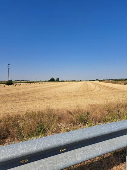 Vand 2.5 ha teren extravilan langa centura VTM