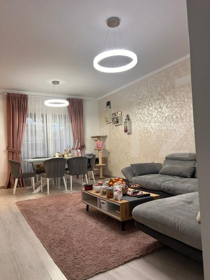 Casă Duplex modernă Dumbrăvița , zonă selectă