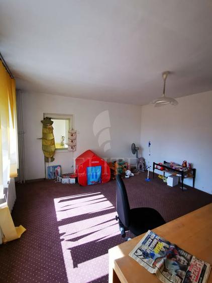 Apartament 3 camere în zona Nicolae Titulescu
