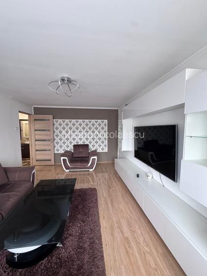 Vanzare apartament complet mobilat și utilat 3 camere rovine - 2