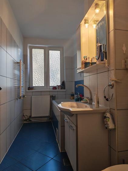 Apartament 3 camere decomandate Cornisa