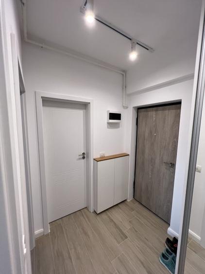 Apartament  2 Camere Decomandat / Mobilat / Balcon / Loc parcare subteran / Boxa