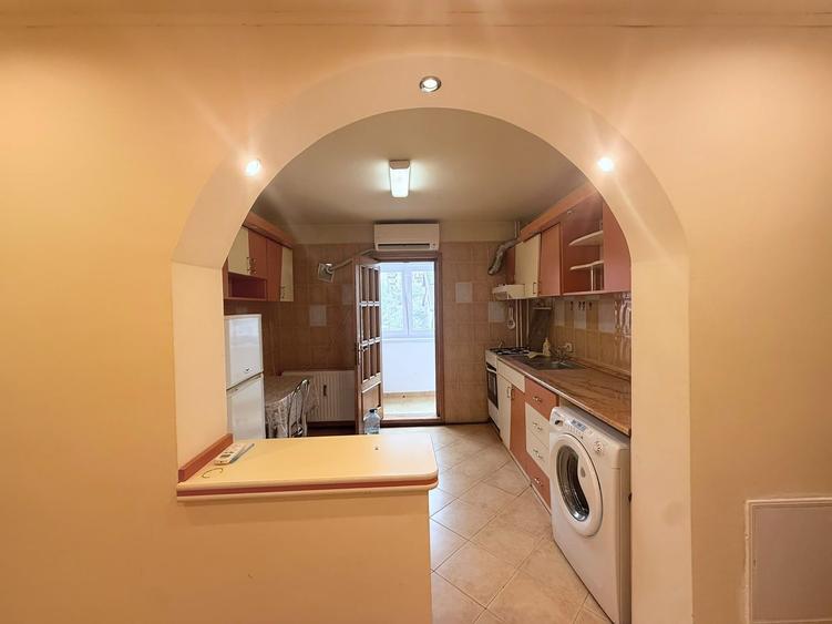 APARTAMENT 2 CAMERE DECOMANDAT MOBILAT & UTILAT STR. AZURULUI S6