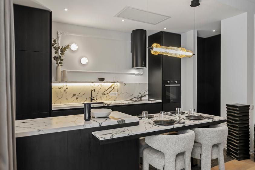 3 Bedroom Garden Apartment for sale // ONE Lake Club